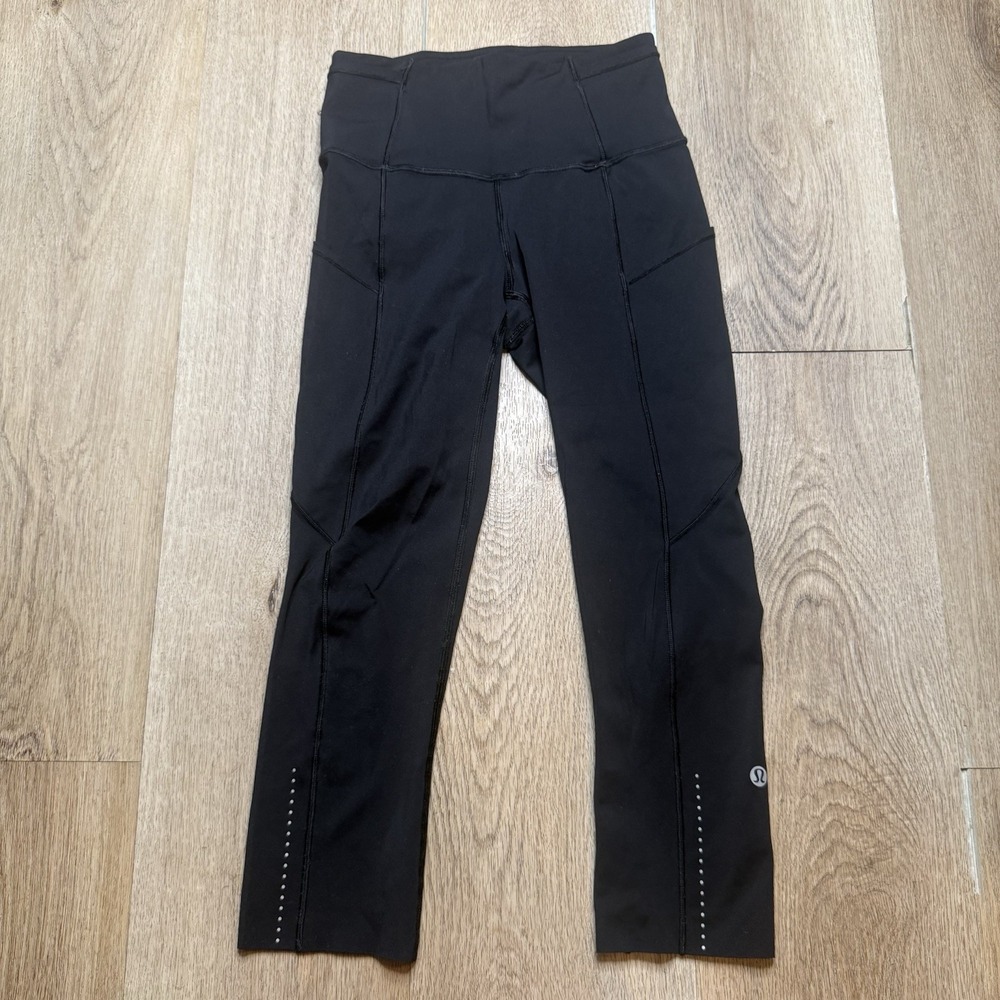 Lululemon Fast Free Crop II *Nulux 19" Athletic Cropped Leggings sz 2 Reflective